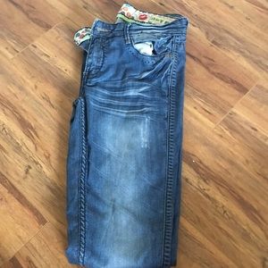 HOT KISS jeans